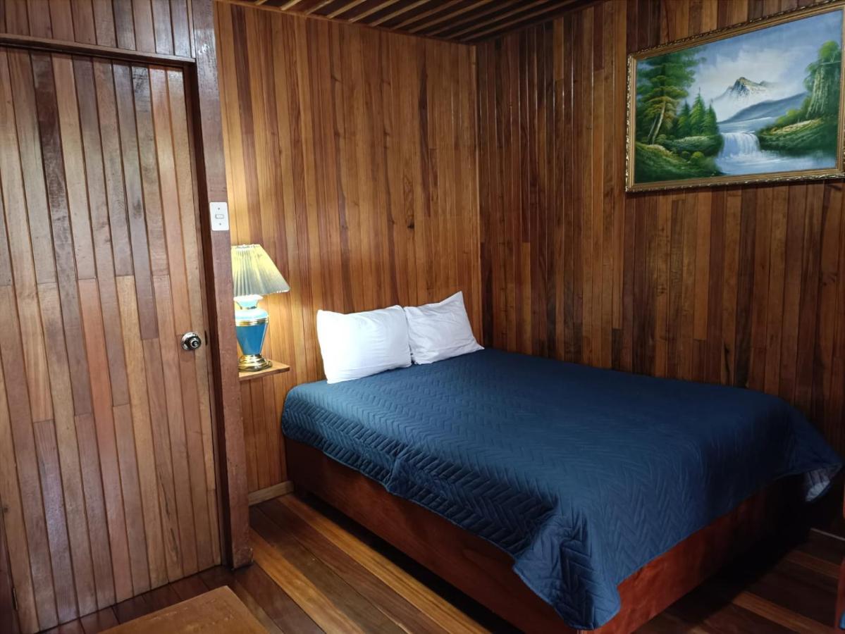 Hotel Bell Bird モンテベルデ エクステリア 写真